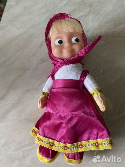 Игрушка Маша Медведь