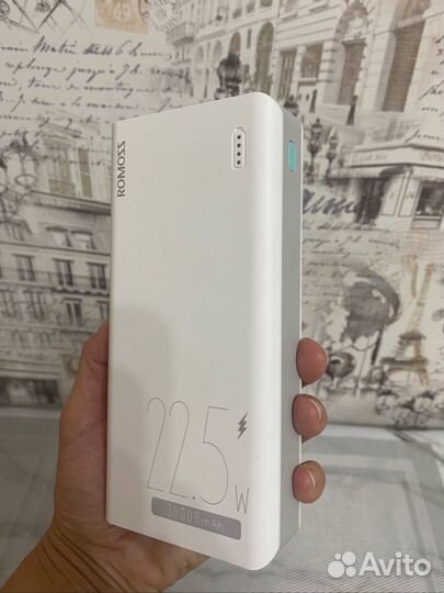 Bнешний aккумулятоp Romoss Sensе 8F 30000 мА*ч