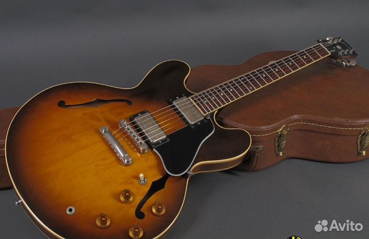 Электрогитара Gibson ES-335 + Супер комплект