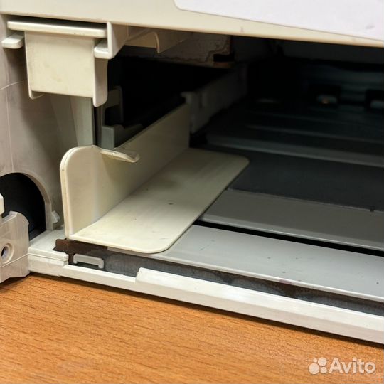 Лазерный принтер HP LaserJet P1102+Новый картридж