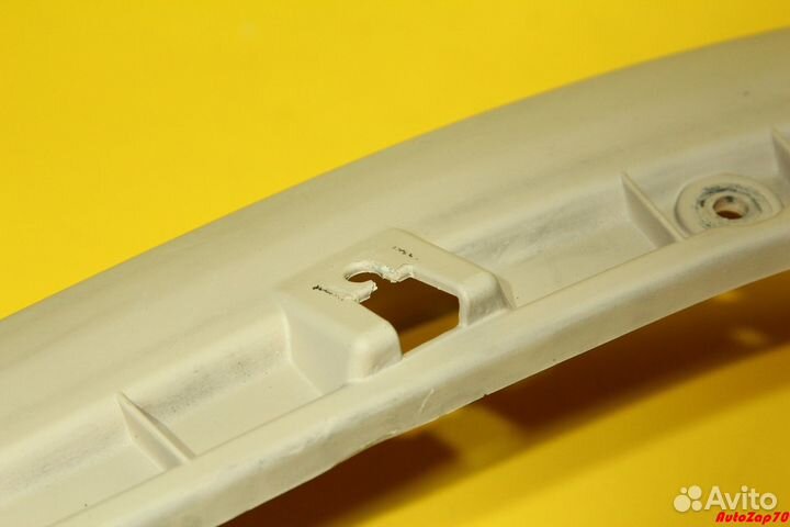 VW Phaeton Накладка двери передней левой