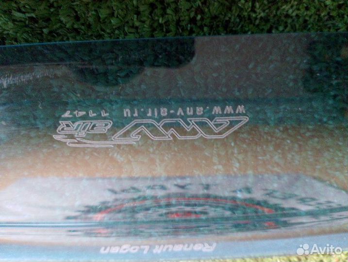 Дефлектор ветровик Renault Logan 1.6 2017