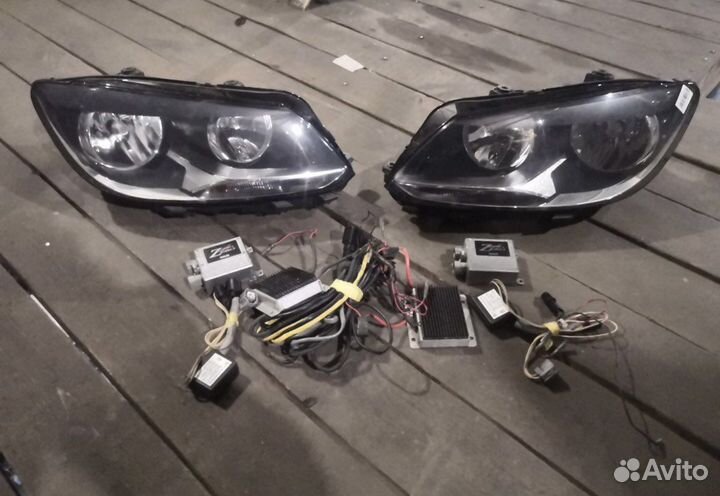Фары volkswagen touran 2012 год
