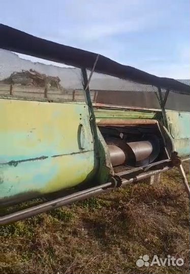 Жатка для уборки подсолнечника (6м, 8ми рядковая)