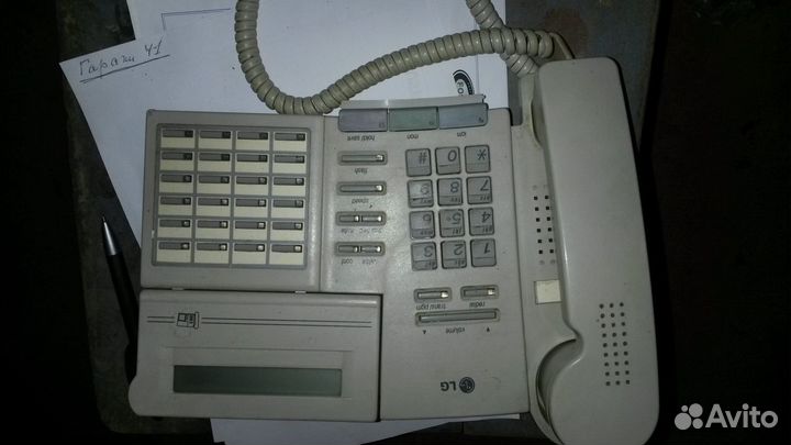 Стационарный телефон