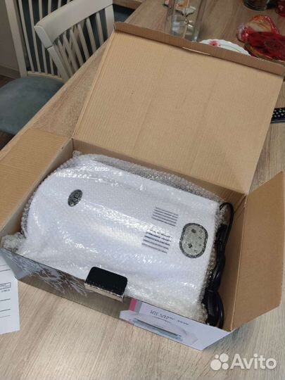 Лампа для ногтей