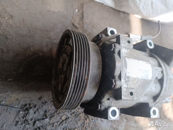 Компрессор кондиционера Almera G15 Logan Duster