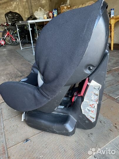 Детское кресло maxi cosi priori