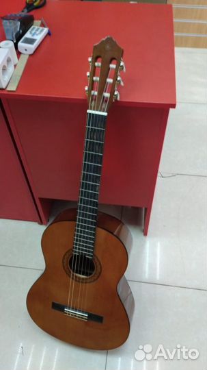 Гитара Yamaha с40