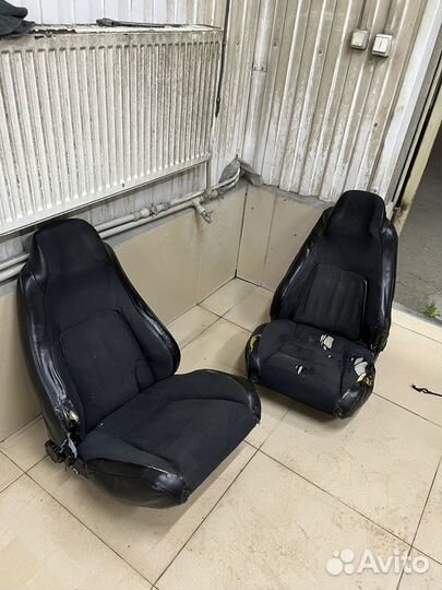Передние сиденья ваз 2110