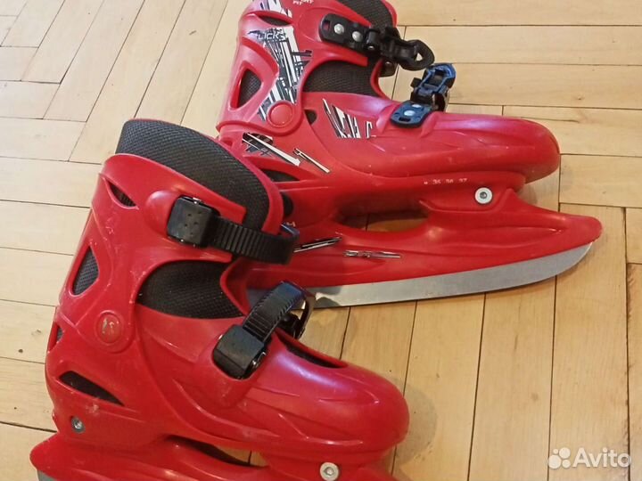 Коньки хоккейные