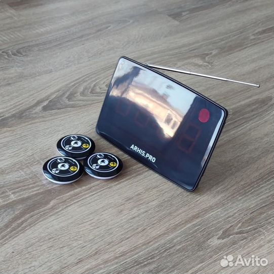 Кнопка вызова персонала или официанта с табло