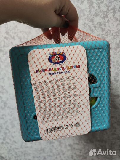 Игрушка развивающая кубик сортер