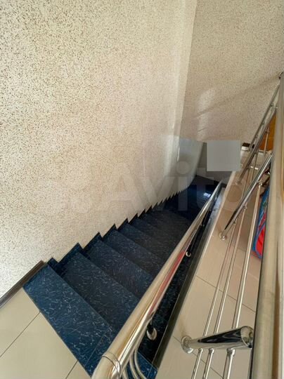 Комната 20 м² в 8-к., 2/4 эт.