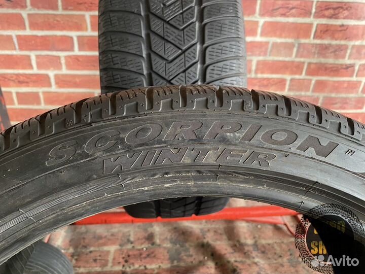 Pirelli Scorpion Winter 255/40 R21 102V