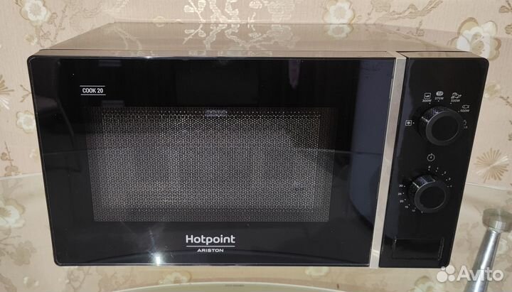 Микроволновая печь Hotpoint-Ariston mwhr 3101