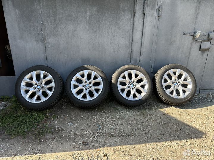 R19 Nokian Tyres Hakkapeliitta 8 255/55, PCD 5x120 DIA 19