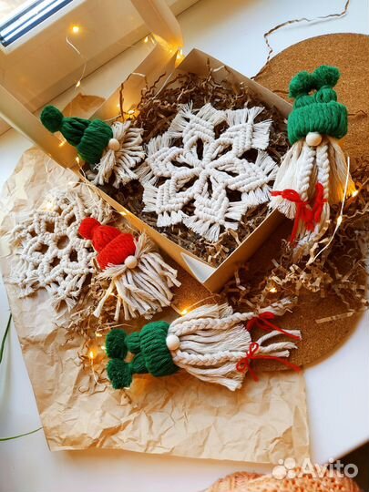 Новогодние игрушки ручной работы украшения макраме