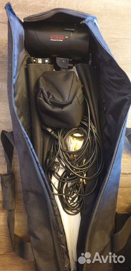 Комплект студийного света Falcon Eyes SS-150BJ