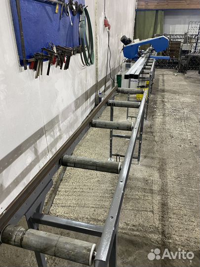 Резка металла на ленточной пиле