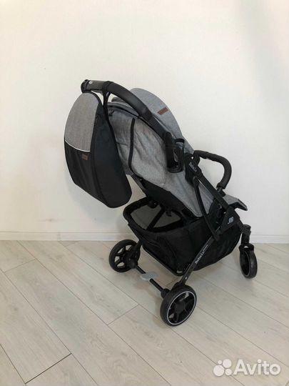 Прокат. Детская коляска