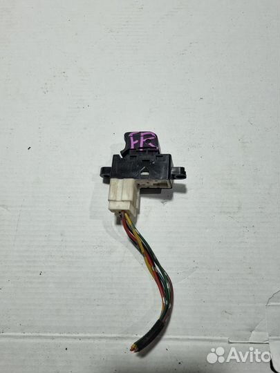 Кнопка стеклоподъемника, Nissan Micra