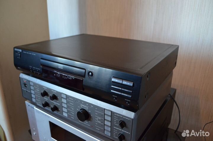 CD-проигрыватель Kenwood DPF-1030