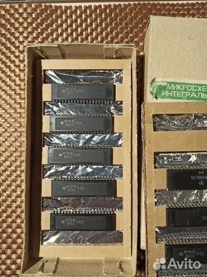 Микросхемы 1863,1853,580,587,589