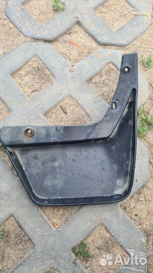 Брызговик Рено sandero