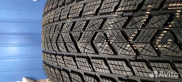 Pirelli Scorpion Winter 215/70 R16 104H