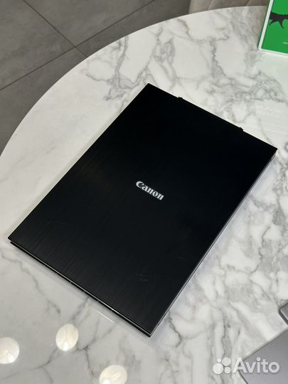 Сканер Canon Lide 400