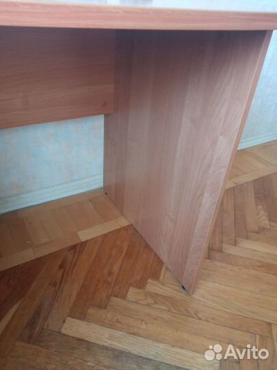 Компьютерный стол угловой с полкой и тумбой б/У