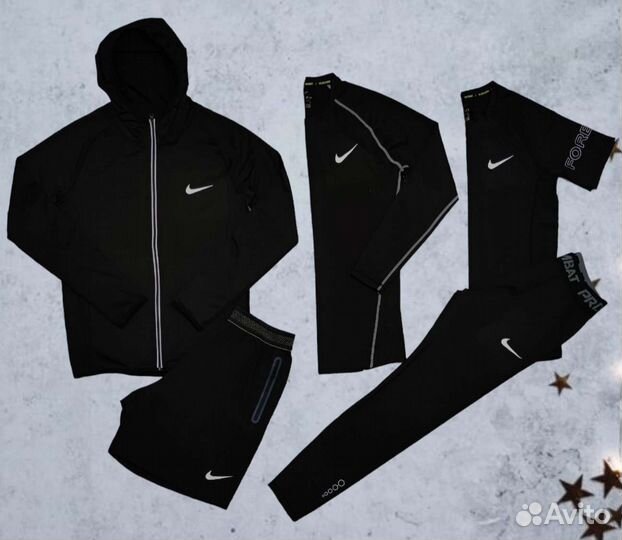Спортивный комплект Nike