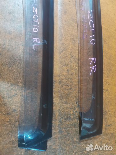 Ветровик Toyota Opa ZCT10