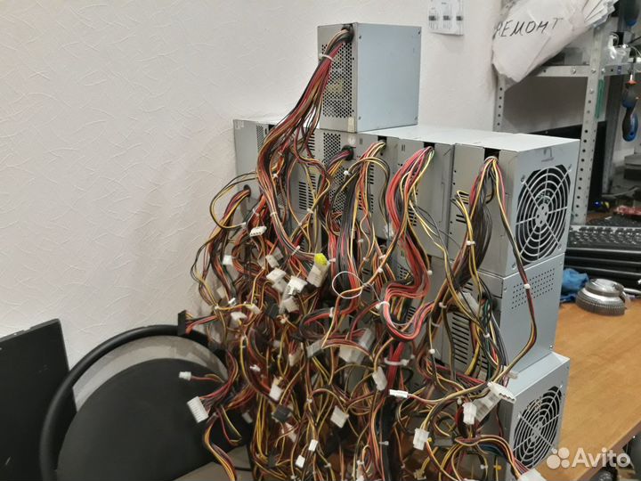 Блоки питания для компьютеров оптом и в розницу