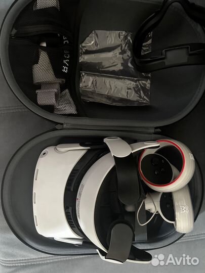 Шлем виртуальной реальности Oculus Quest 2 128 GB
