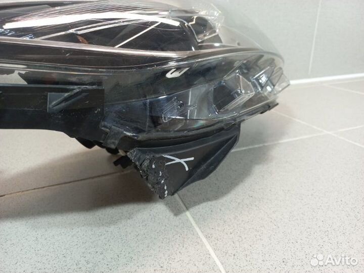 Фара правая Renault Kaptur