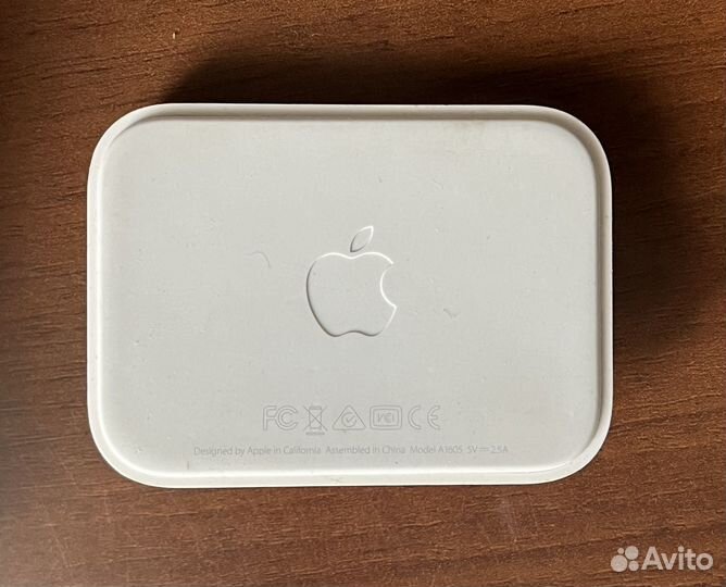 Докстанция Apple iPhone Lightning