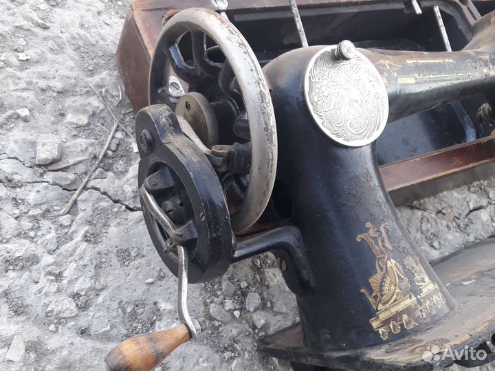 Швейная машина на реставрацию