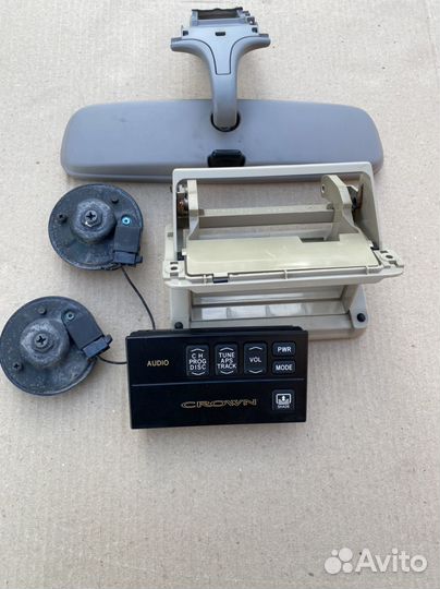 Оригинальные сигналы Toyota Crown S170