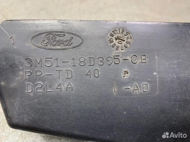 Рамка салонного фильтра Ford Focus 2 седан 1.6