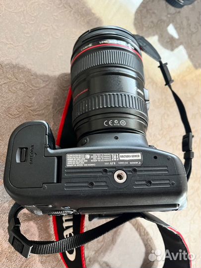 Зеркальный фотоаппарат canon 6D mark II (Тушка)