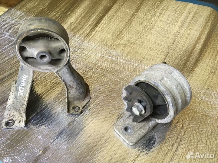 Опора двигателя задняя кпп Эстина Чери Фора 2.0