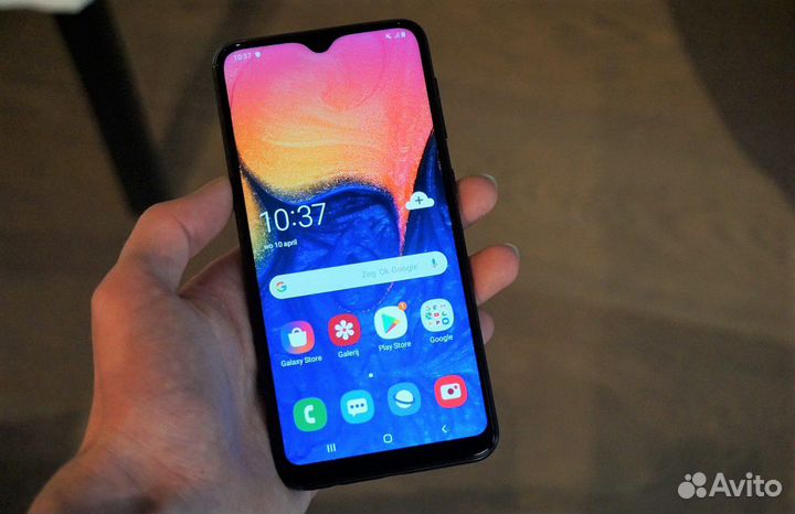 Samsung Galaxy A10, 2/32 ГБ