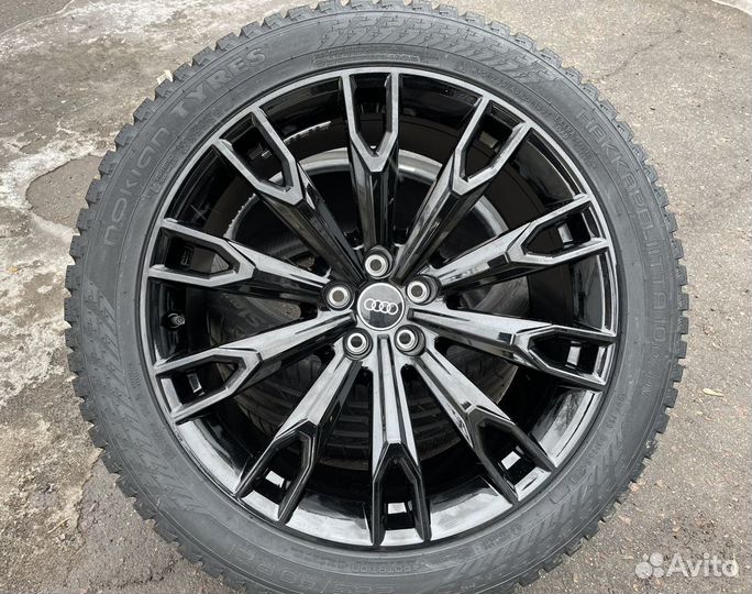Колеса новые зима Audi Q7 4M R21 оригинал