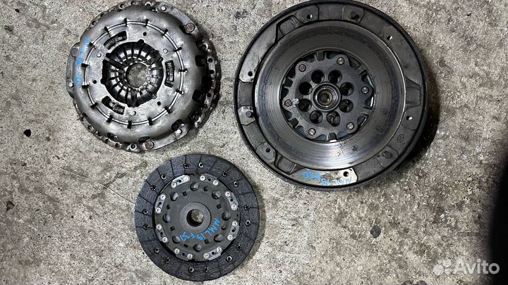 Маховик BMW 3 F30/F31/GT F34 F30 2013 21208631807