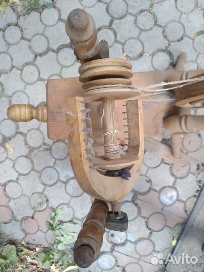 Прялка старинная