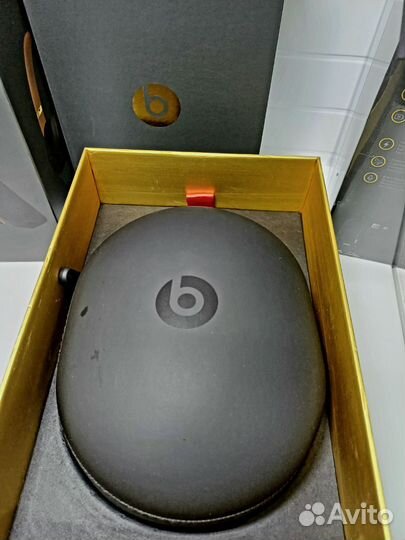 Беспроводные наушники Beats studio 3 Wireless