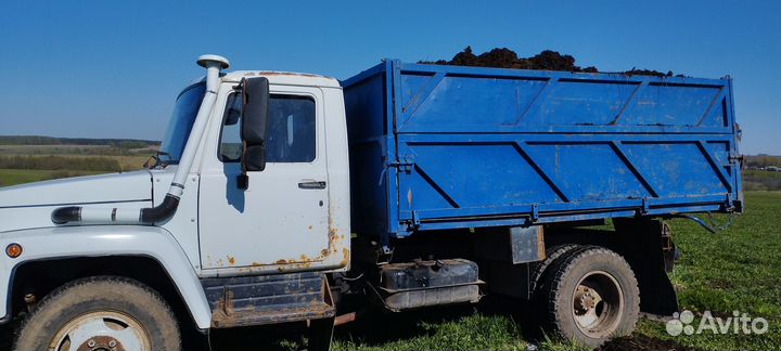 Конский навоз