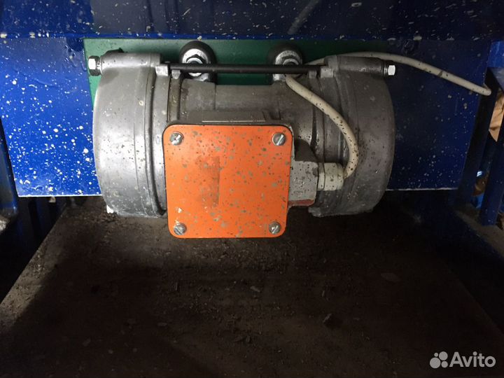 Станок для изготовления блоков